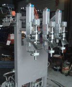 自动化高精度液体灌装机适用产品